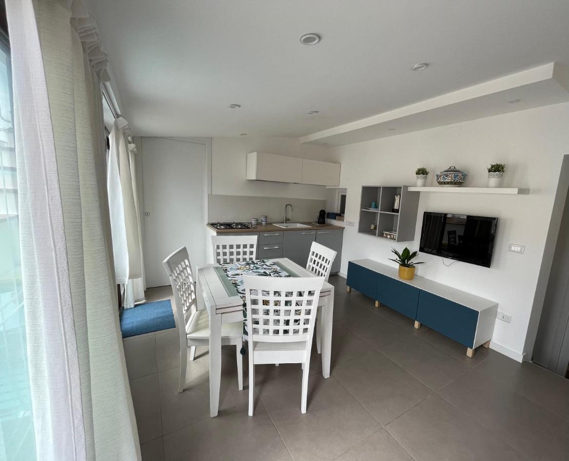 Ferienwohnung Fiori D'Arancio Terrasini Exterior foto