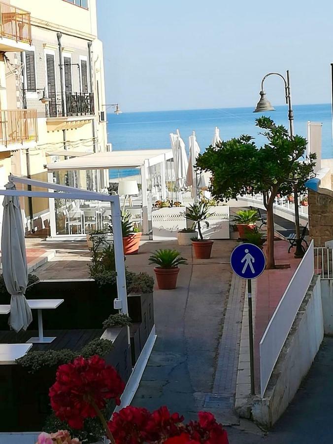 Ferienwohnung Fiori D'Arancio Terrasini Exterior foto