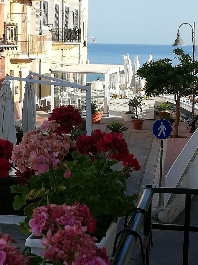 Ferienwohnung Fiori D'Arancio Terrasini Exterior foto